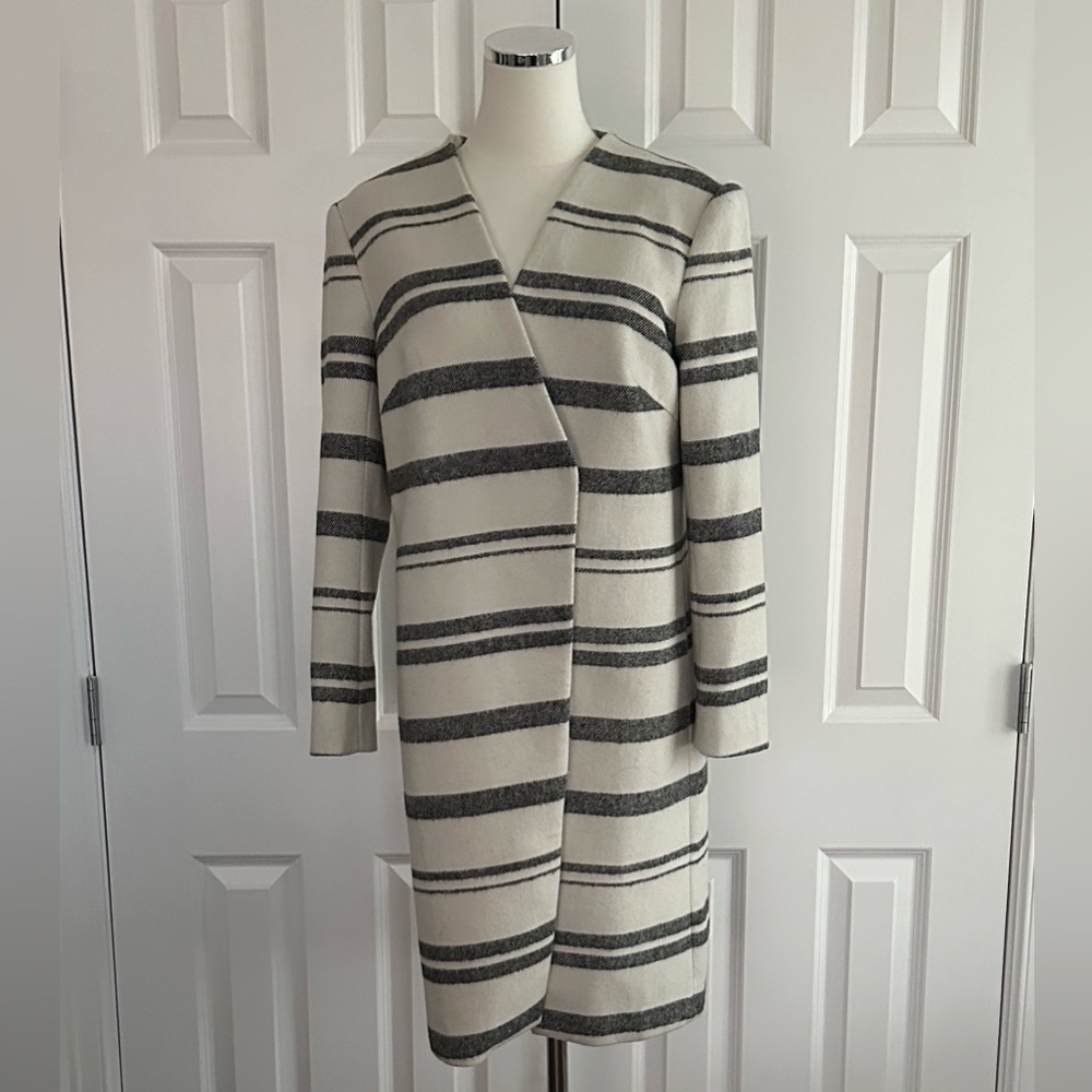 Finders Keepers Striped Wool Blend Collarless “Settle the Score” Overcoat Size S